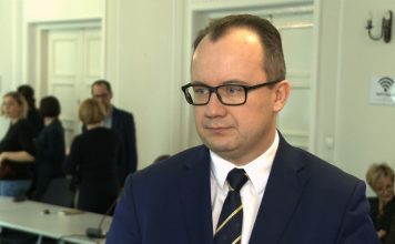 Co trzeci nastolatek doświadczył agresji w internecie. Prawie połowa natrafiła na informacje o tym, jak popełnić samobójstwo